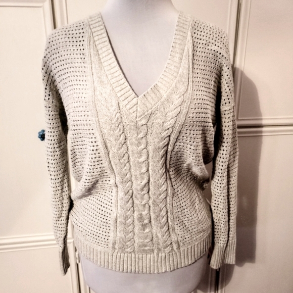 Lane Bryant Sweaters - Lane Bryant Cable Knit Pullover V Neck Sweater